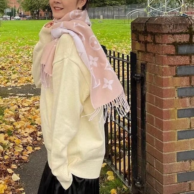 全新正品 Louis vuiton M77727 經典羊絨圍巾 粉色-9