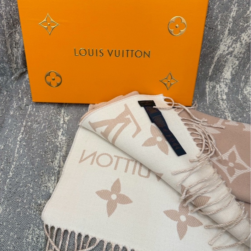 全新正品 Louis vuiton M77727 經典羊絨圍巾 粉色-11