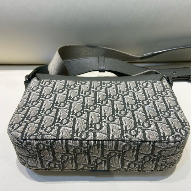 DIOR迪奧 Saddle 可調節肩帶翻蓋開合 Oblique印花 粒面牛皮革綠色23編碼-5