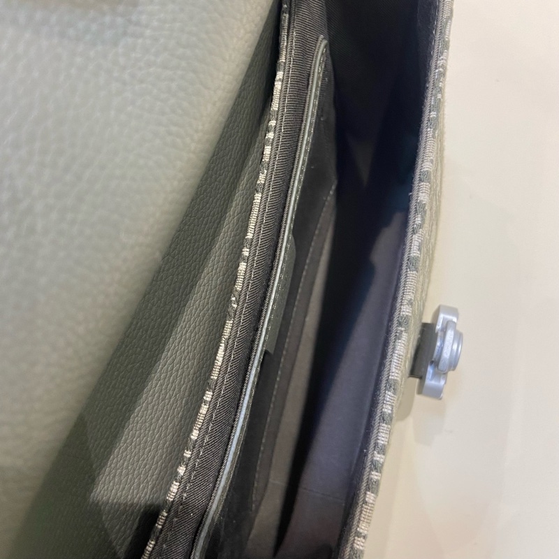 DIOR迪奧 Saddle 可調節肩帶翻蓋開合 Oblique印花 粒面牛皮革綠色23編碼-12