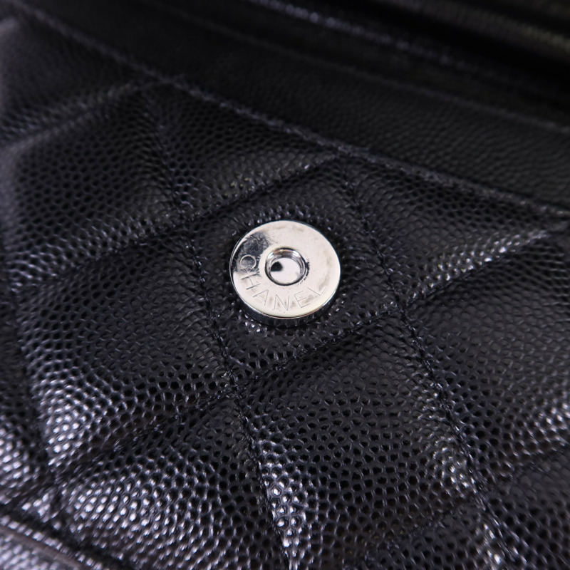 CHANEL 牛皮皮革Flap Phone Bag銀扣鏈帶肩背袋-9