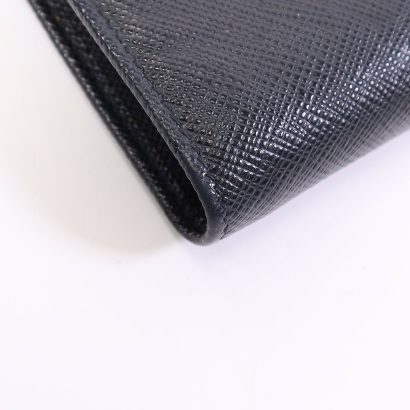 PRADA Saffiano皮革Bifold Wallet金扣錢包-8