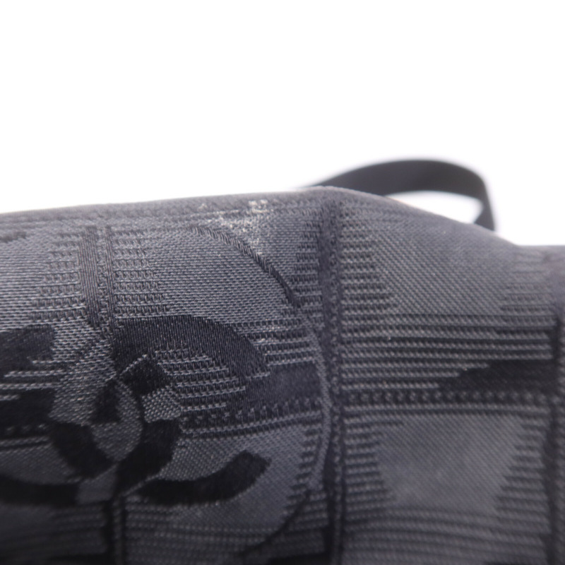 CHANEL 尼龍Travel Line金扣肩背袋-14