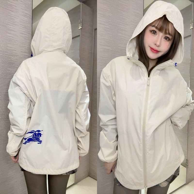 💎Han's house精品服飾💎Burberry 刺繡 戰馬 風衣 連帽 外套-0