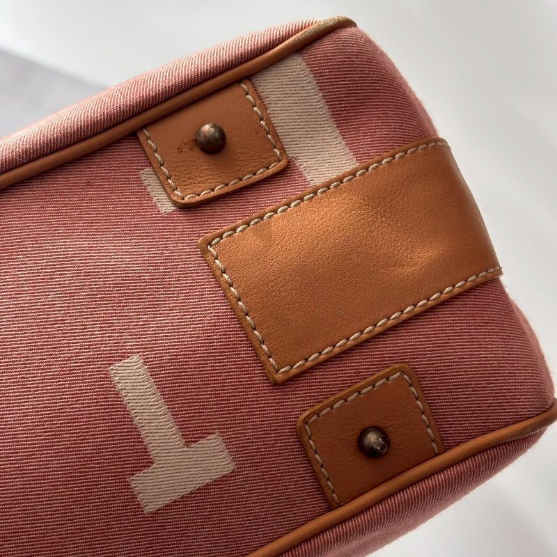 ✨出清優惠 ‼️百搭單品 Tods 淡粉色T logo帆布單肩包-17