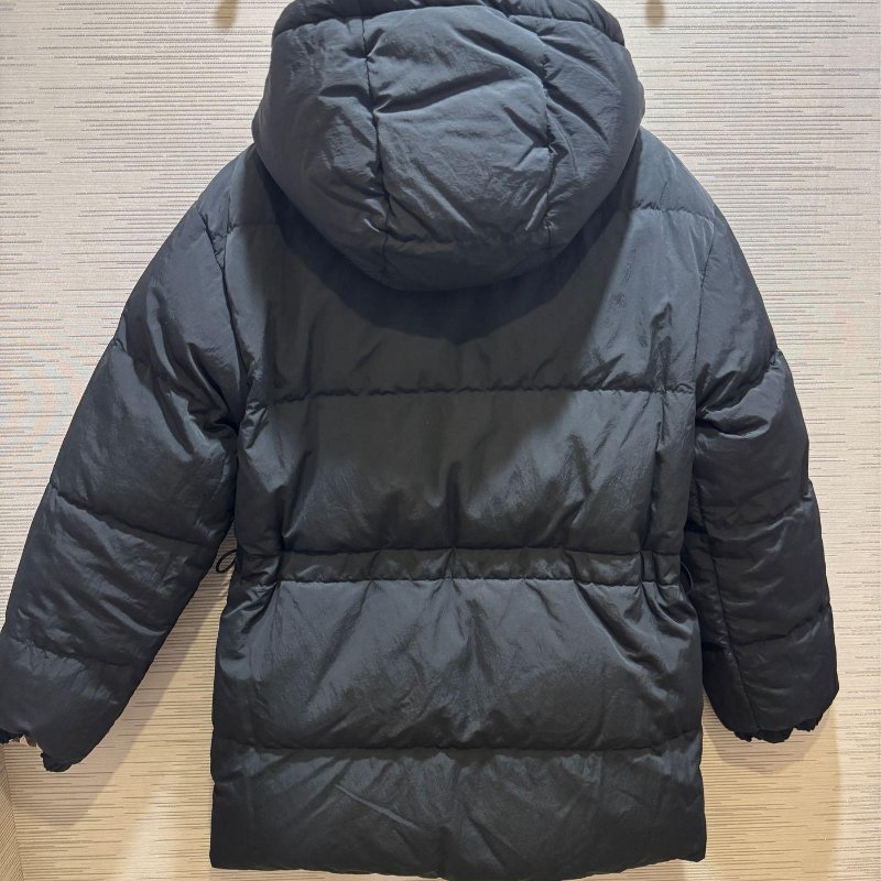 💎Han's house精品服飾💎Burberry 格紋刺繡戰馬防水 羽絨外套 雙面穿 原價63000-2