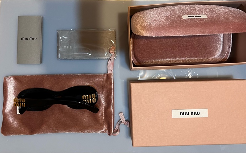 Miu Miu 太陽眼鏡 SMU 06Z 熱賣款-9