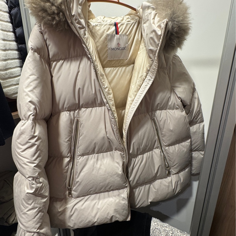 月光白羊毛領厚款Moncler 外套-6