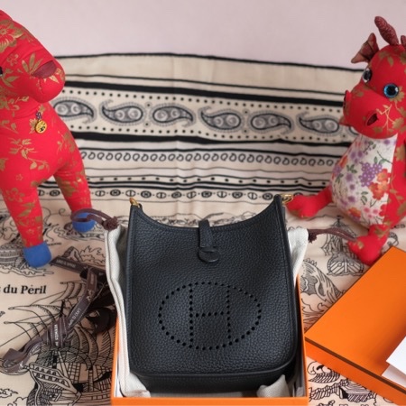 全配 Hermes mini evelyne 黑金-0