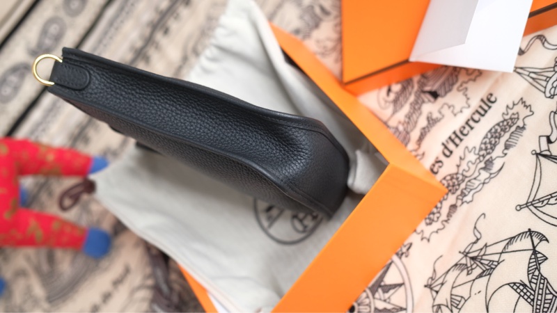 全配 Hermes mini evelyne 黑金-9