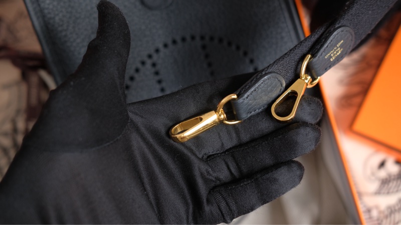 全配 Hermes mini evelyne 黑金-17