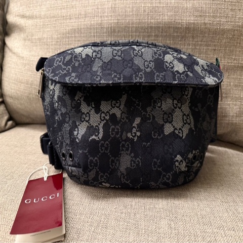 👖 Gucci GG Supreme Denim 腰包 /胸包/ 斜背包