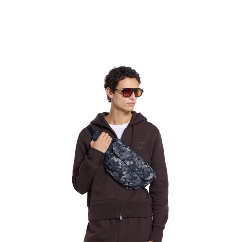 👖 Gucci GG Supreme Denim 腰包 /胸包/ 斜背包-4