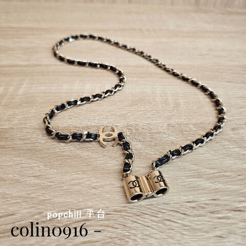 [少見好物時尚單品❣️] Chanel淡金色皮穿鏈雙C 無線耳機鏈/項鍊