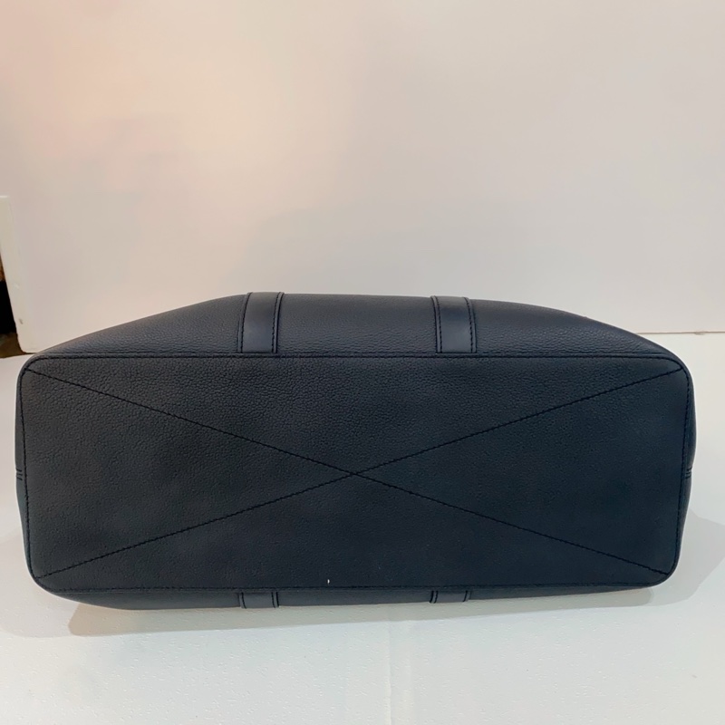 LV/路易威登黑色全皮男士lock it toto手提公文包單肩斜挎包，無附件-5