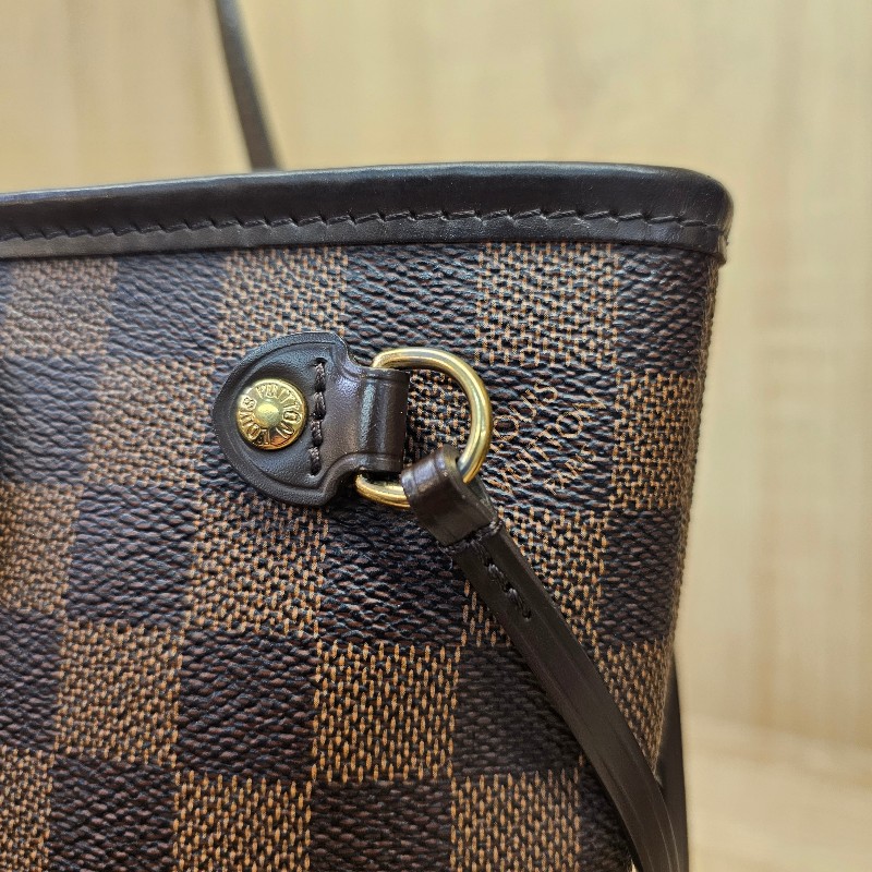 [輕巧適合每天使用尺寸☺️] LV棋盤格金釦NeverFull PM手提肩背包-9