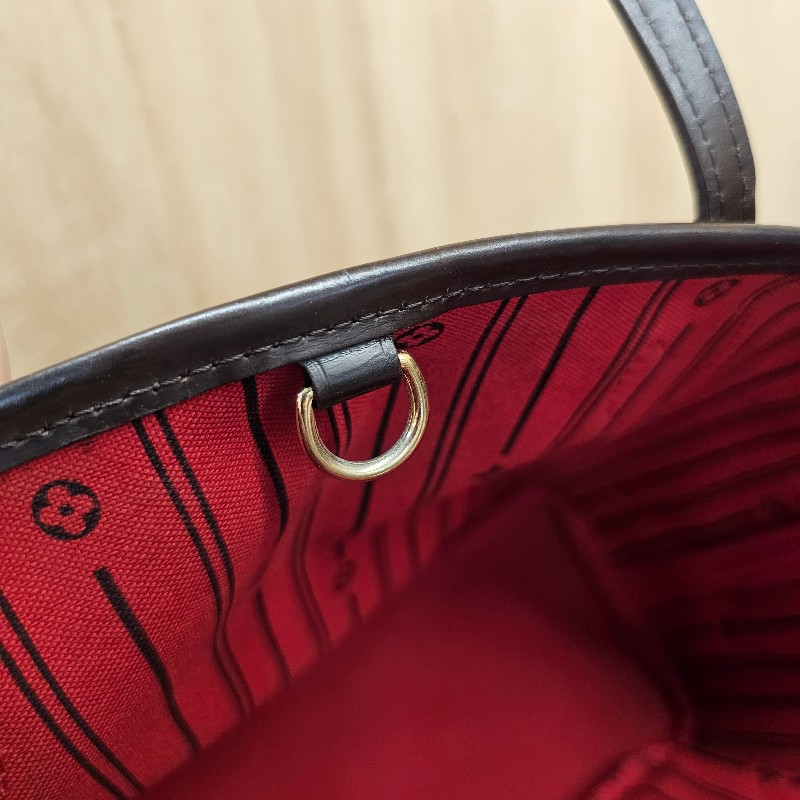 [輕巧適合每天使用尺寸☺️] LV棋盤格金釦NeverFull PM手提肩背包-18