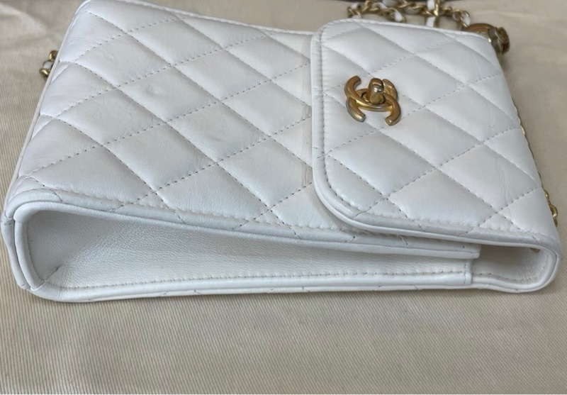 Chanel cell phone shoulder bag-2
