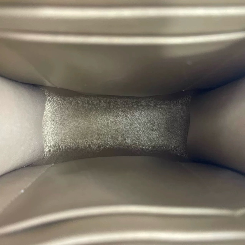 Chanel cell phone shoulder bag-27