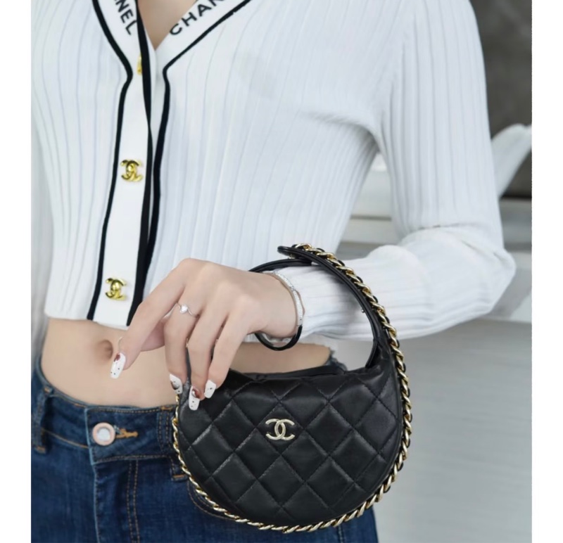 莉亞精品♡Chanel AP3095 呼拉圈月牙包 二手-2