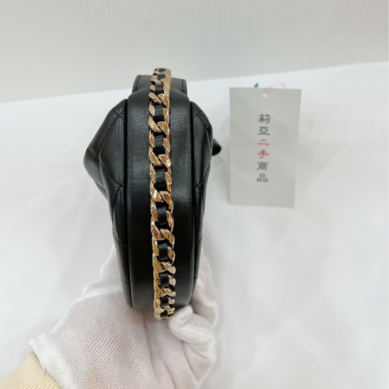 莉亞精品♡Chanel AP3095 呼拉圈月牙包 二手-5