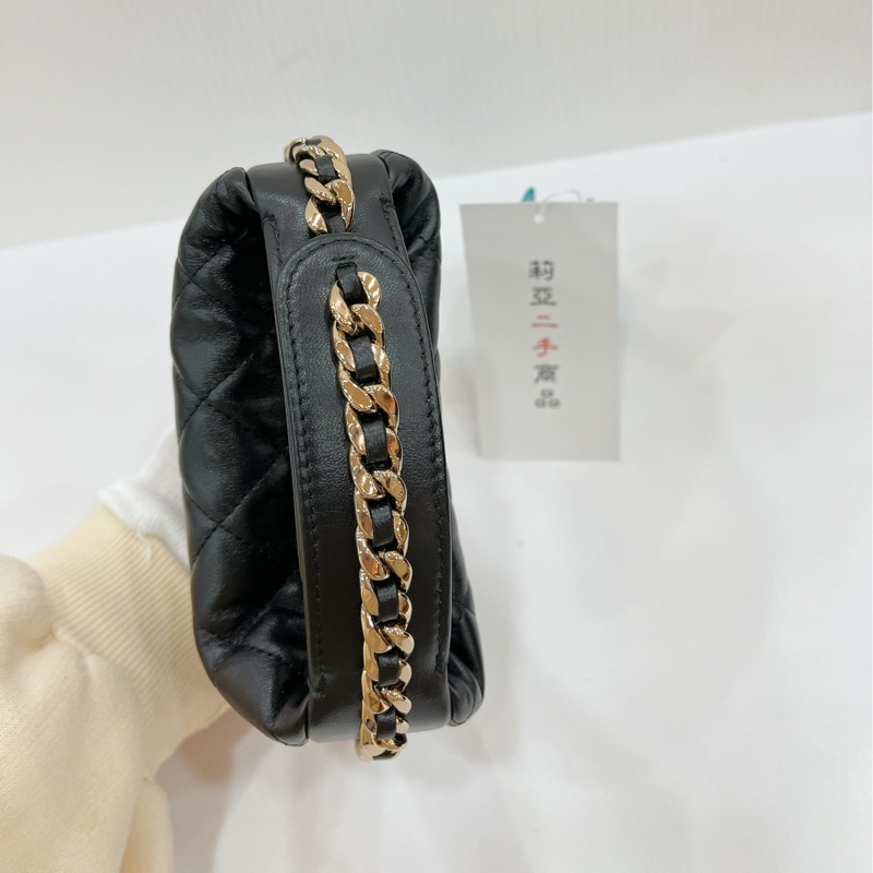 莉亞精品♡Chanel AP3095 呼拉圈月牙包 二手-8