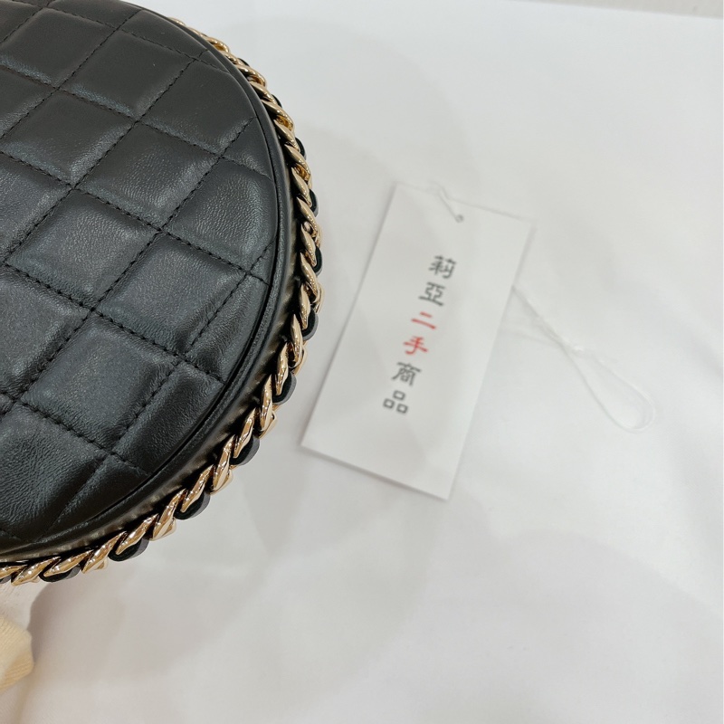 莉亞精品♡Chanel AP3095 呼拉圈月牙包 二手-12