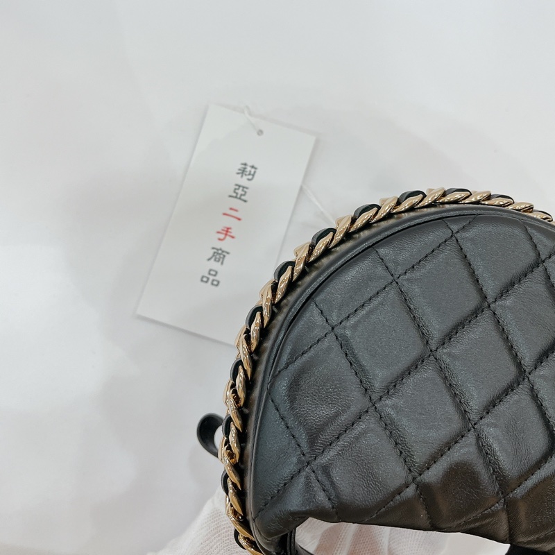 莉亞精品♡Chanel AP3095 呼拉圈月牙包 二手-13