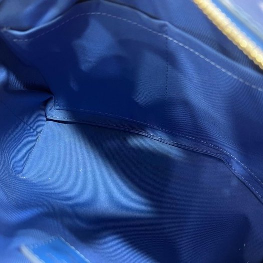 東區正精品㊣ LV SOFT TRUNK M45430 限量藍色字紋雲朵硬箱造型銀鍊金屬斜背包 RZ5148-2