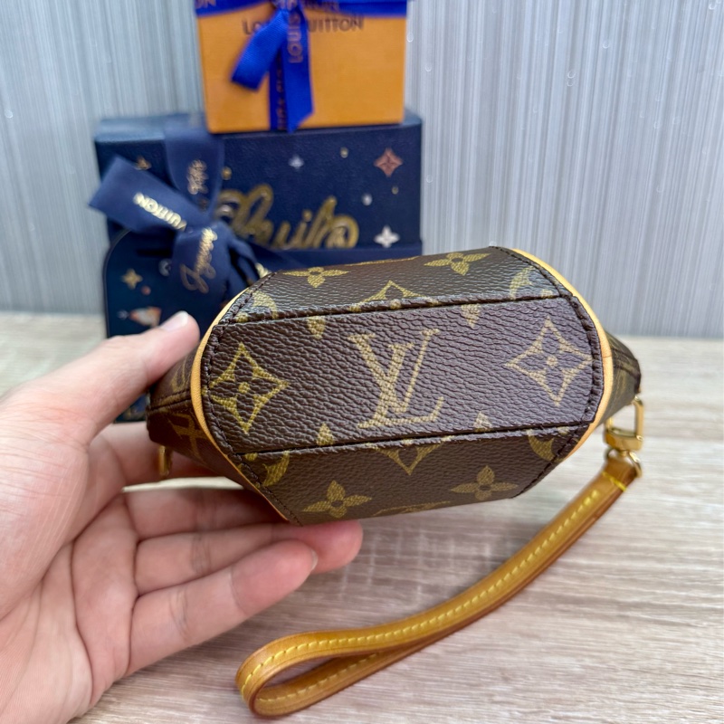 LV M51129 ELLIPSE 老花貝殼拉鍊手拿包化妝包晚宴包-10