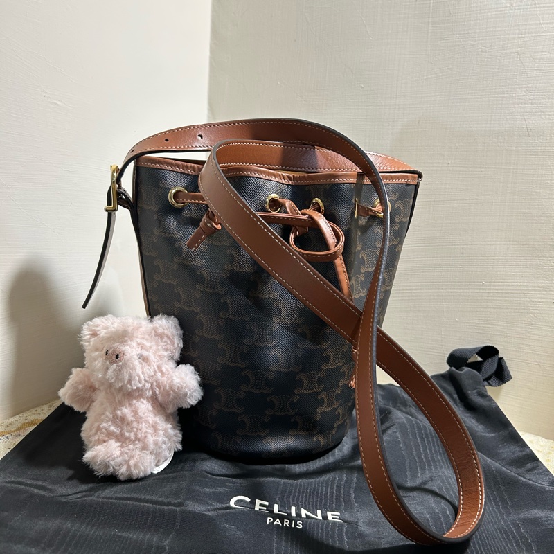 CELINE 賽琳標識印花牛皮革繩索手袋水桶包有防塵袋 超級可愛🎀-15