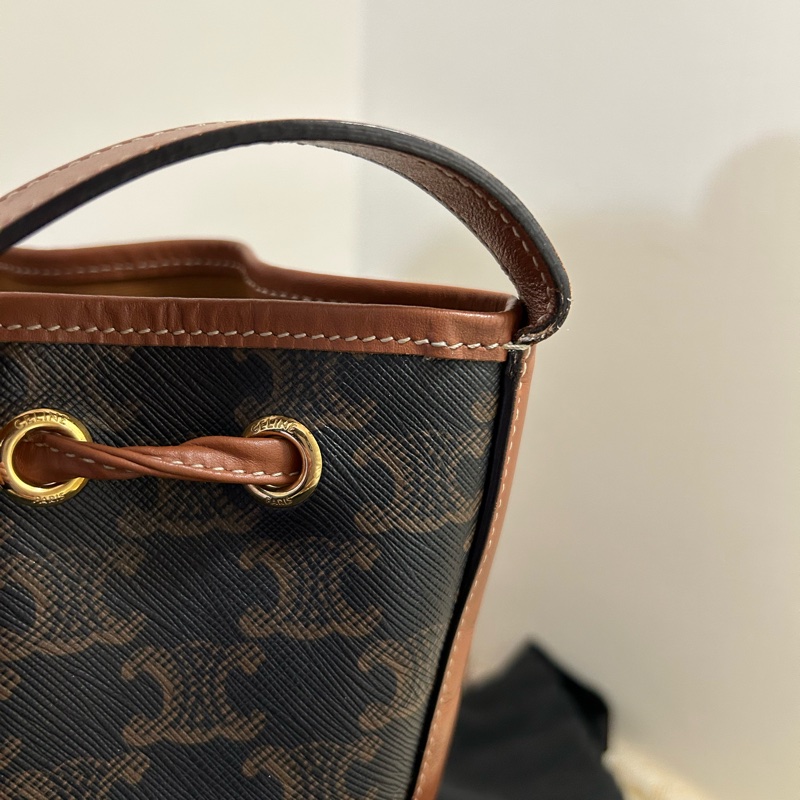 CELINE 賽琳標識印花牛皮革繩索手袋/水桶包/有防塵袋🎀-28