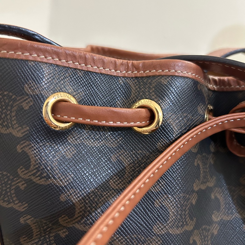 CELINE 賽琳標識印花牛皮革繩索手袋/水桶包/有防塵袋🎀-34