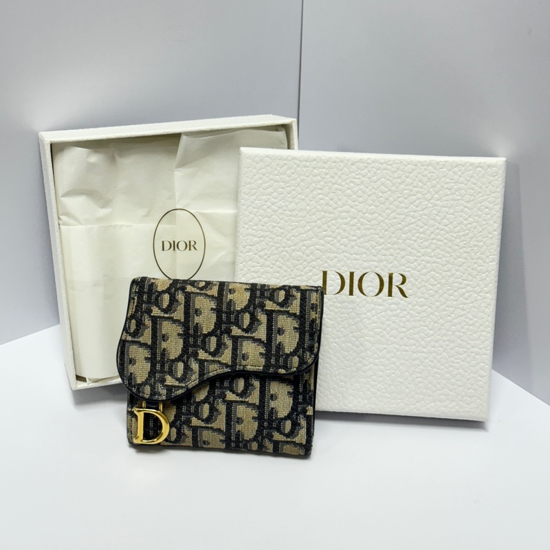 【全新品等級🎁】 Dior Saddle 經典老花短夾 (專櫃24000)-0