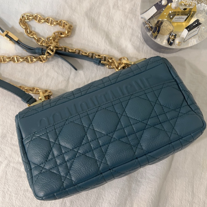 ෆ Dior Caro深海藍-9