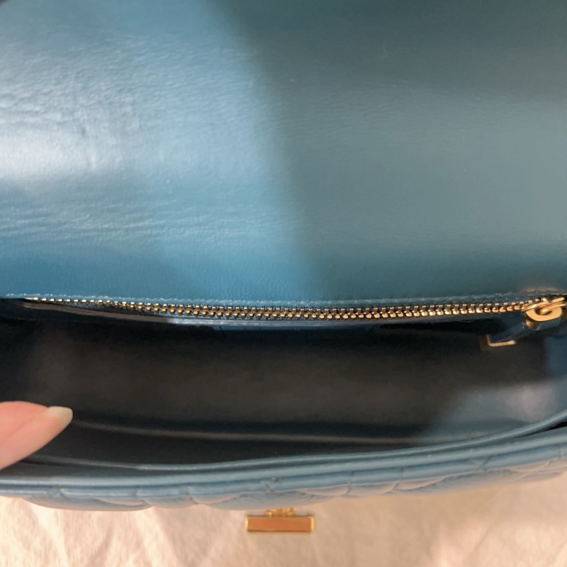 ෆ Dior Caro深海藍-14