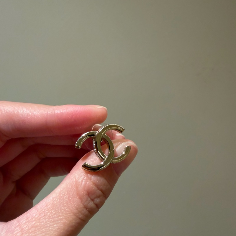 Chanel淡金經典大LOGO耳環-5