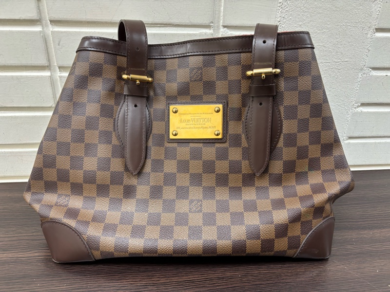 LV Hampstead MM 棋盤格帆布金牌肩背包-0