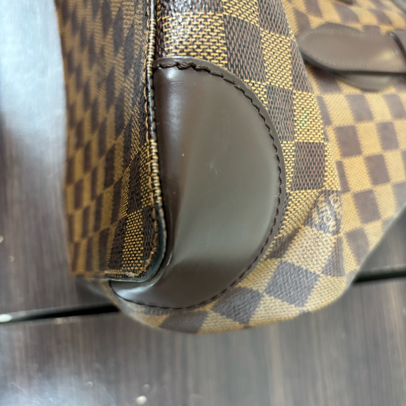LV Hampstead MM 棋盤格帆布金牌肩背包-11