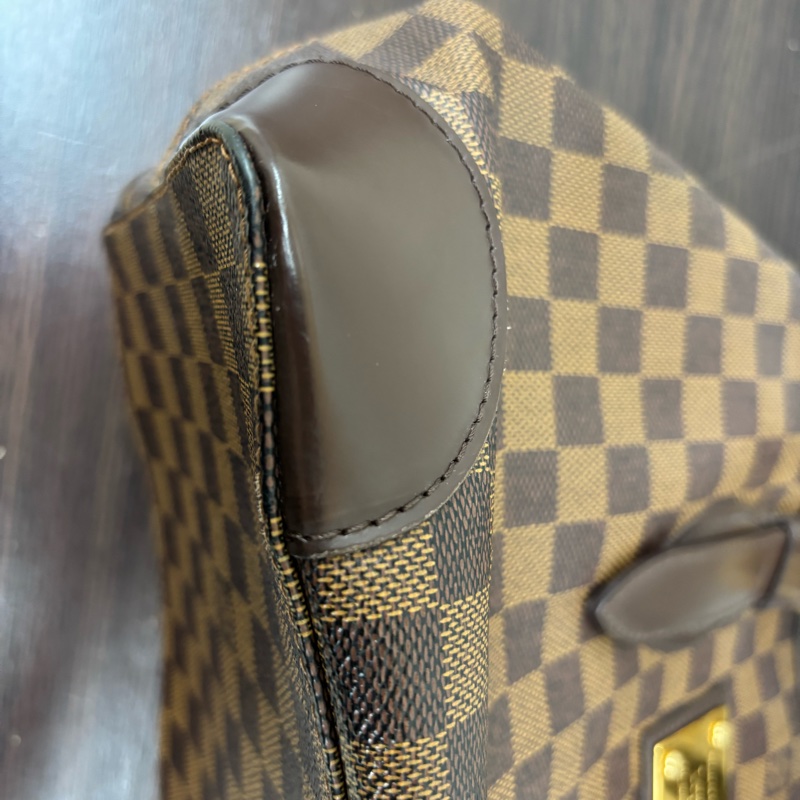 LV Hampstead MM 棋盤格帆布金牌肩背包-15