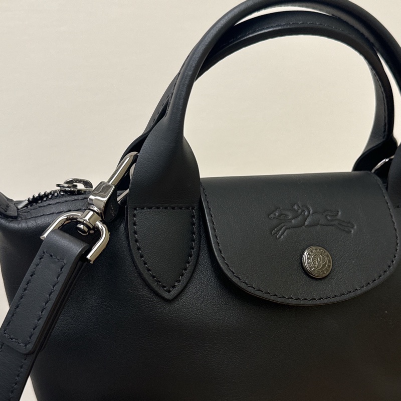 Longchamp 皮革 9.5新 手提 斜背包 水餃包-11