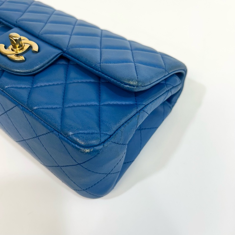 💙香奈兒coco20CHANEL藍色羊皮金釦CF20口蓋包A69900-16