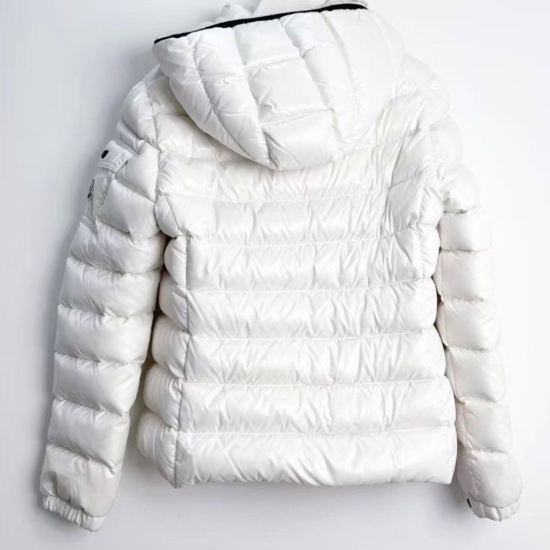 Moncler Bady 乳白色刺繡徽標logo短款鵝絨雪山羽絨外套 2碼,衣長57cm,胸圍94cm 98新配件塵袋-5