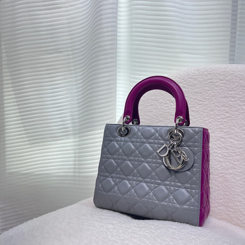 🩶限量拼色稀有迪奧黛妃Dior灰拚粉紫色羊皮Lady Dior五格中號黛妃包M0550-0