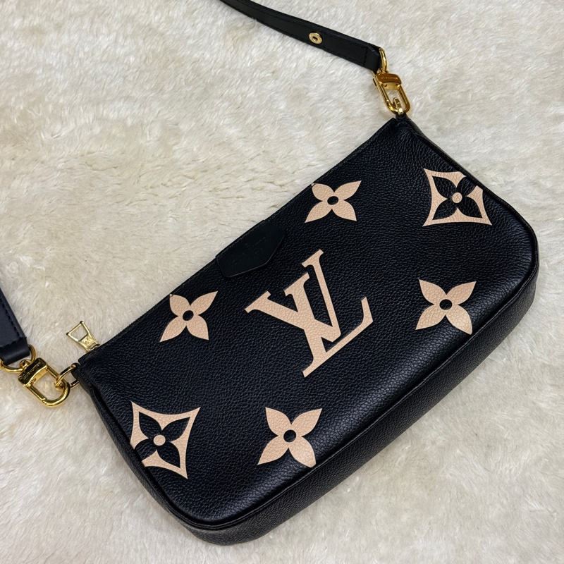 未使用品✨LV牛皮印花 雙色 黑白 斜背包 揹帶可調長度 可拆卸-18