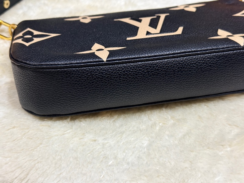 未使用品✨LV牛皮印花 雙色 黑白 斜背包 揹帶可調長度 可拆卸-24