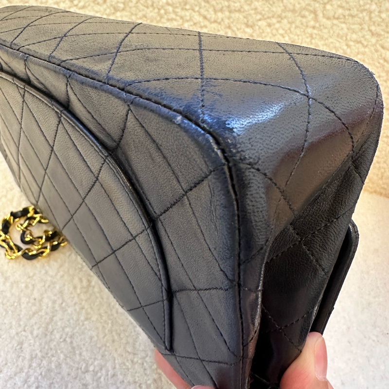 Chanel香奈兒黑金CF中號,中古羊皮款,金色金扣真係超級耐看!經典菱格紋設計,-4