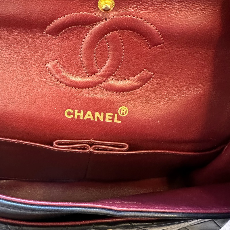 Chanel香奈兒黑金CF中號,中古羊皮款,金色金扣真係超級耐看!經典菱格紋設計,-8