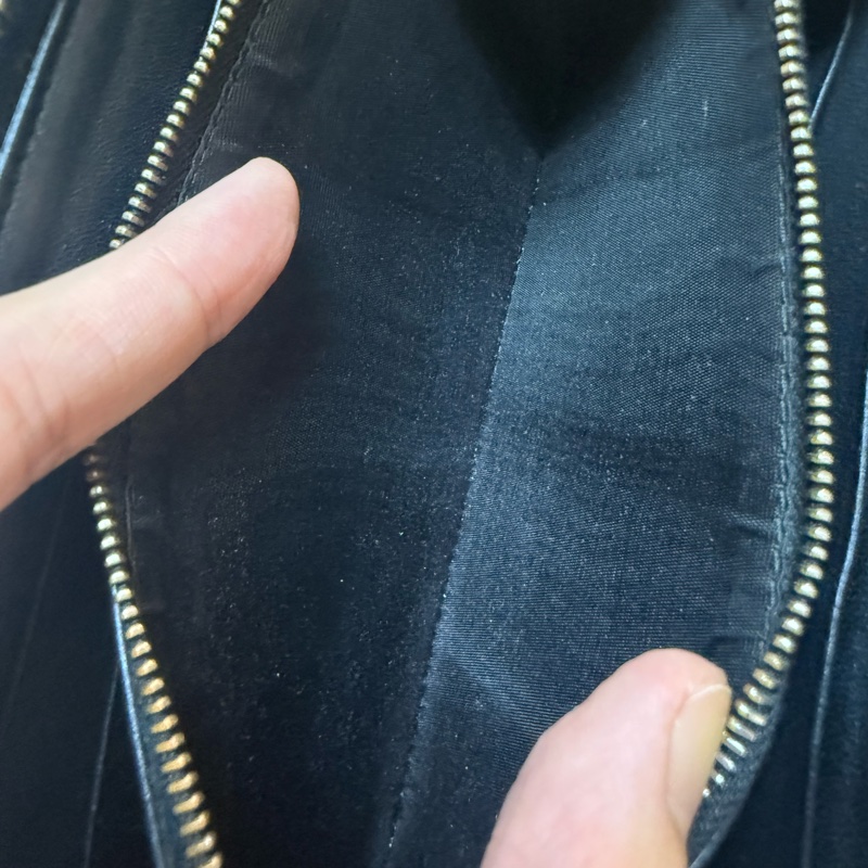 ✔️BOTTEGA VENETA BV 寶緹嘉經典編織拉鍊長夾 黑-16