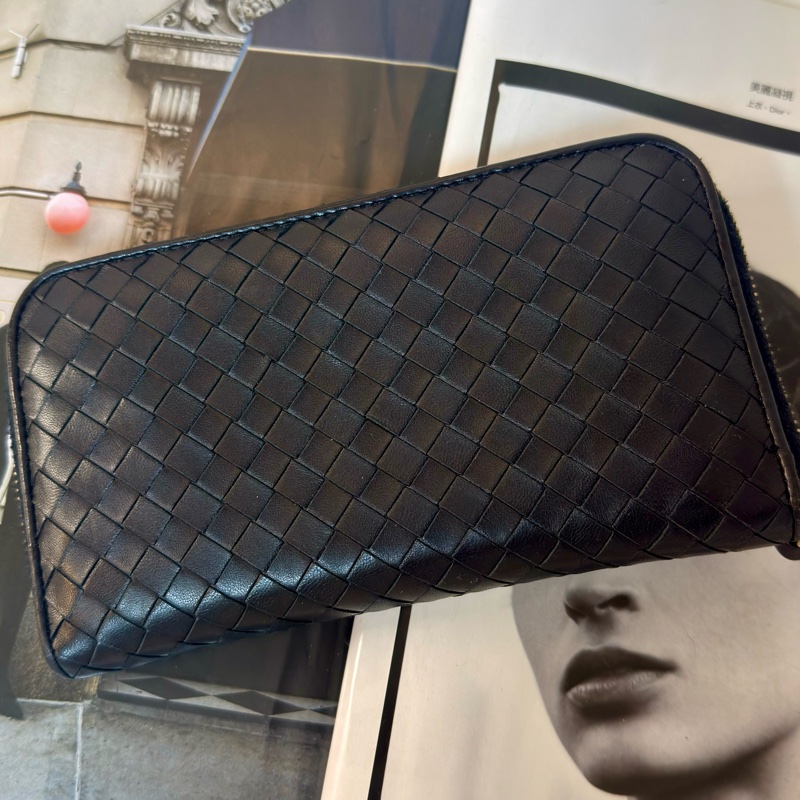 ✔️BOTTEGA VENETA BV 寶緹嘉經典編織拉鍊長夾 黑-21